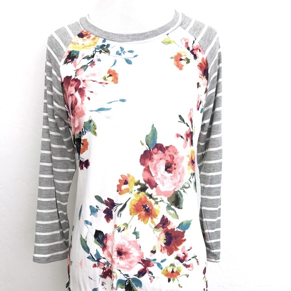 NWT Floral & Stripe Baseball Tee Ivory & Grey - Picture 7 of 7